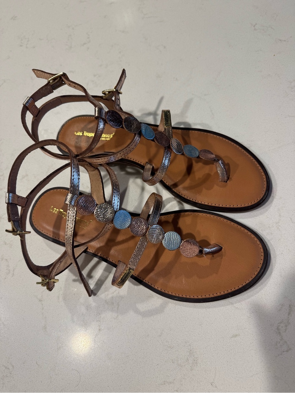 Tropeziennes size 39Women’s Metallic Gold T-Strap Sandals - Picture 4 of 11